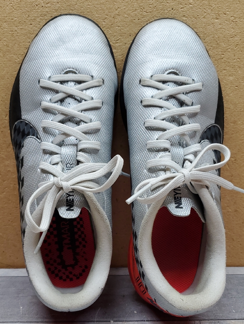 Nike Jr. Mercurial Vapor 13 Academy Neymar Jr. IC Size 3.5Y/22.5 cm